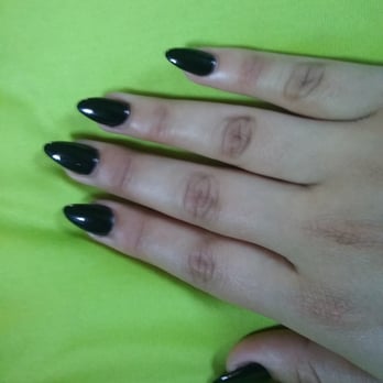 Pretty Nails - Medium almond stilleto done by tommy - Nail Salons Near Me - Inglewood, California Pretty Nails - Medium almond stilleto done by tommy - Nail Salons Near Me - Inglewood, California