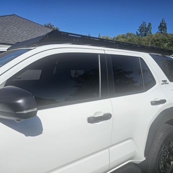 Rey's Window Tinting - Auto Glass Services Near Me - Brea, California