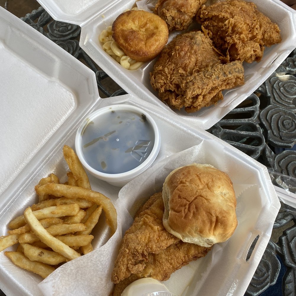 Drew's Place - Fried chicken with mac & cheese, mashed potatoes, and cornbread (top) Spicy fried catfish with fries, green beans, and roll (bottom) - Soul Food Near Me - Fort Worth, Texas Drew's Place - Fried chicken with mac & cheese, mashed potatoes, and cornbread (top) Spicy fried catfish with fries, green beans, and roll (bottom) - Soul Food Near Me - Fort Worth, Texas