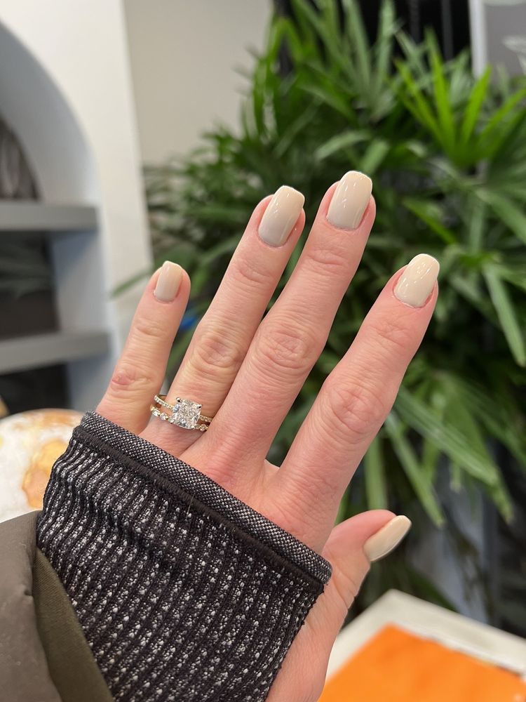 LEGENDARY SPA 26 S Halsted St, Chicago, Illinois Updated October