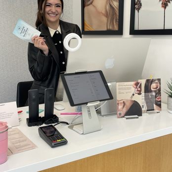 Skin Laundry - Studio City - Mia - Skin Care Near Me - Los Angeles, California