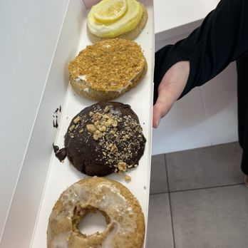 Crumbl - Cascade Station - Old Fashioned, Walnut Fudge Brownie, Fried Ice Cream, Lemonade - Bakeries Near Me - Portland, Oregon