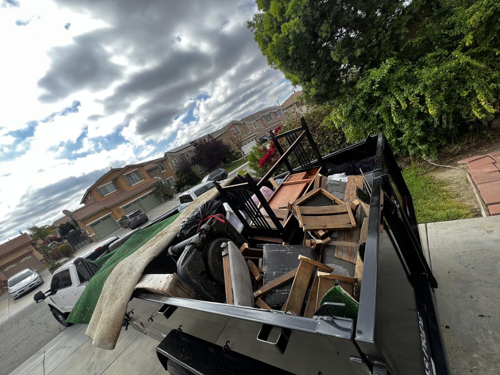 Slide of Lake & Valley Handyman Service