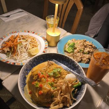 Lil Chef Mama - Pad seew - Thai Near Me - New York, New York Lil Chef Mama - Pad seew - Thai Near Me - New York, New York