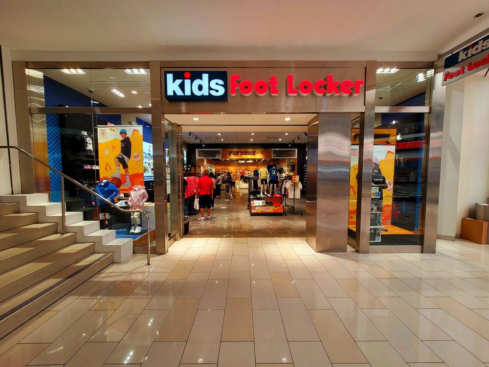 KIDS FOOT LOCKER 1179 Glendale Galleria, Glendale, California Shoe