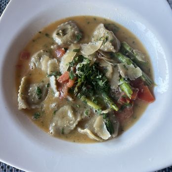 Paradiso Restaurant - Homemade Ravioli - Italian Near Me - San Leandro, California