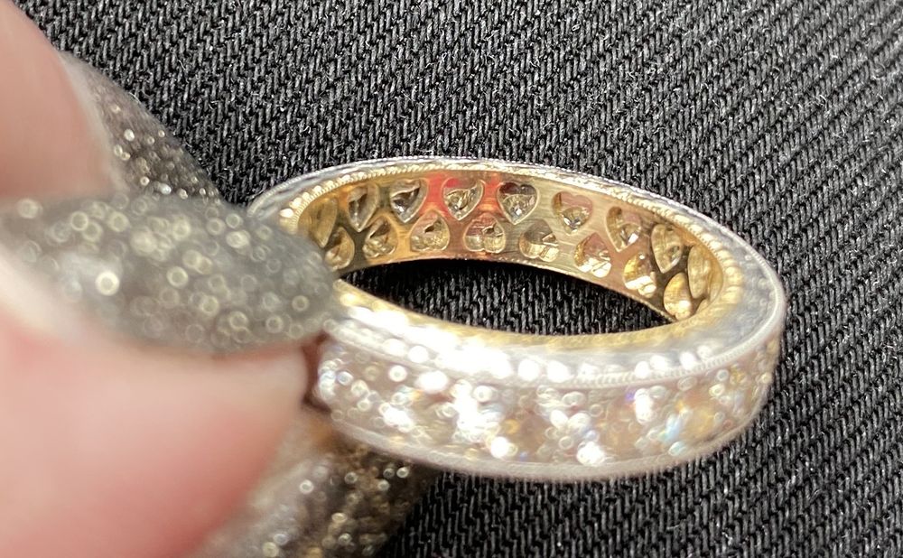 VIC’S JEWELRY & WATCH SERVICE CENTER Updated July 2024 13 Photos