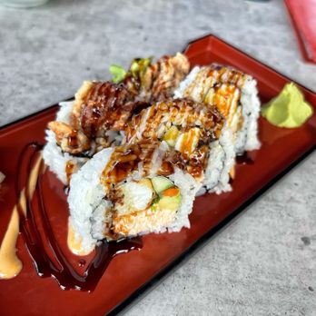 Shimbashi Izakaya - Spider Roll - Sushi Bars Near Me - Del Mar, California Shimbashi Izakaya - Spider Roll - Sushi Bars Near Me - Del Mar, California
