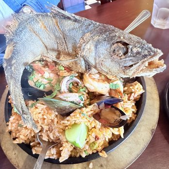 El Mono - Super Mariscos - Peruvian Near Me - El Cerrito, California