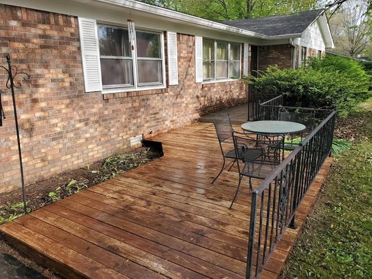 House wash, gutter wash, Leaf guard installation - Highlight your home with a simple house wash House wash, gutter wash, Leaf guard installation - Highlight your home with a simple house wash