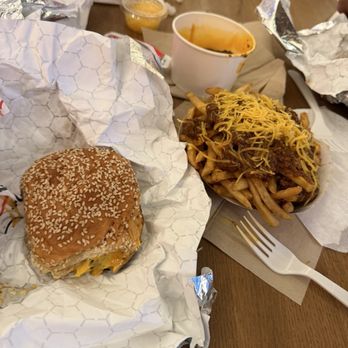 Irv's Burgers - Cheeseburger and chili cheese fries - Burgers Near Me - Las Vegas, Nevada