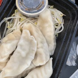 Steamed dumplings