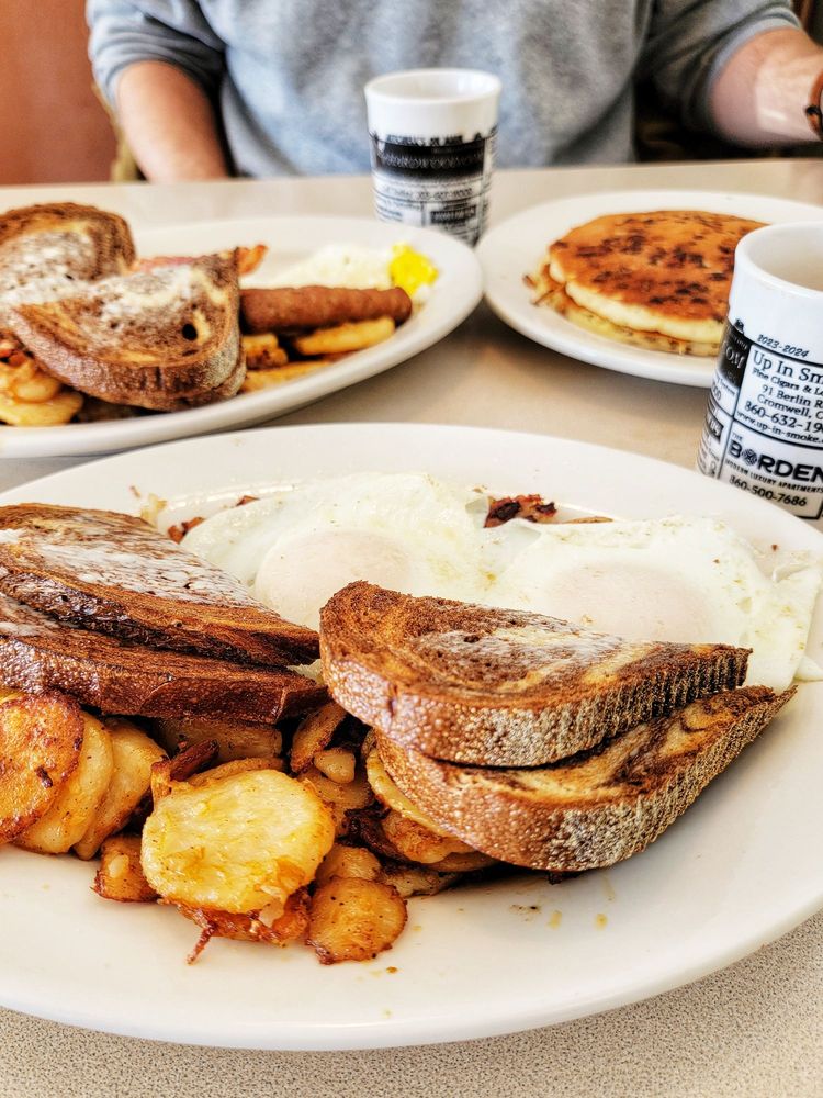 Social spots from Mitchell's On Main