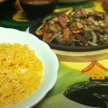 Zarape - Mexican Near Me - Marlborough, Massachusetts