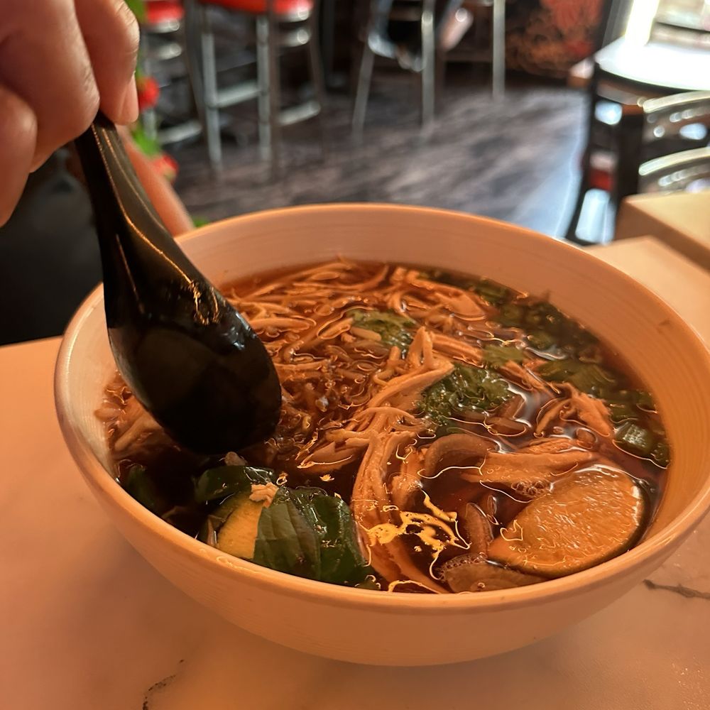 Who Wanna Pho - P9. Pho Us By Us - White Meat Chicken - Vietnamese Near Me - Atlanta, Georgia Who Wanna Pho - P9. Pho Us By Us - White Meat Chicken - Vietnamese Near Me - Atlanta, Georgia