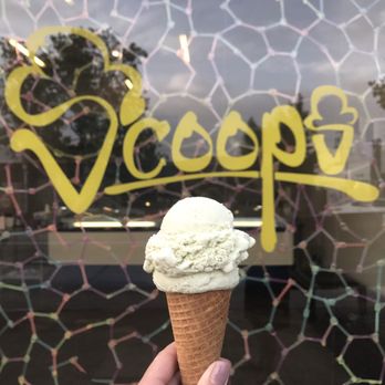 Scoops - Green tea vanilla - Ice Cream & Frozen Yogurt Near Me - Los Angeles, California Scoops - Green tea vanilla - Ice Cream & Frozen Yogurt Near Me - Los Angeles, California