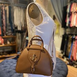 La Friperie du Village - #lafriperieduvillage #louisvuitton #chanel #gucci #prada #fendi #yvesstlaurent