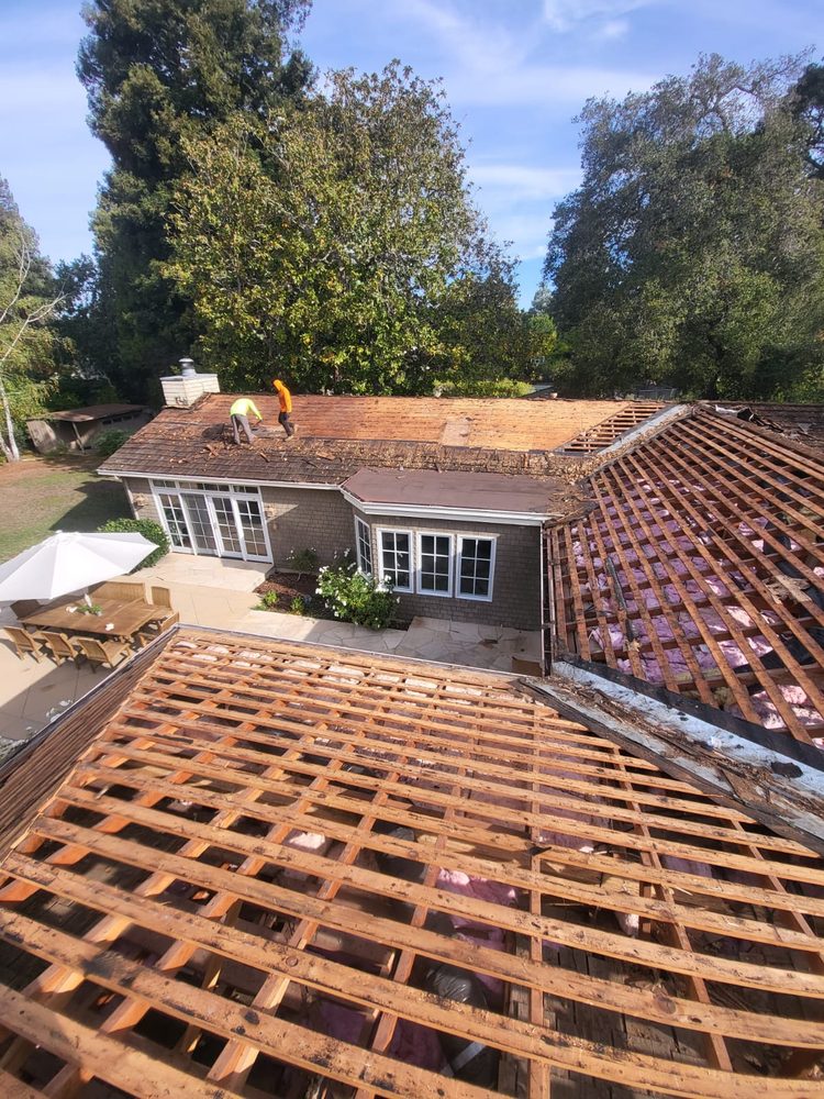 Slide of Atlas Roofing