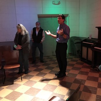 Historic RCA Studio B - Our tour guid standing where Elvis recorded his hits - Landmarks & Historical Buildings Near Me - Nashville, Tennessee Historic RCA Studio B - Our tour guid standing where Elvis recorded his hits - Landmarks & Historical Buildings Near Me - Nashville, Tennessee