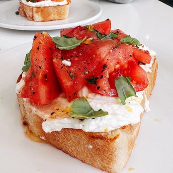 Wim - Summer tomato toast - Cafes Near Me - Philadelphia, Pennsylvania