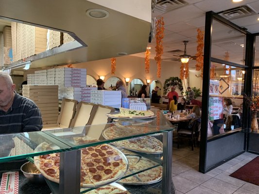 valentino s pizzeria restaurant 32 photos 37 reviews italian 7 n beverwyck rd lake hiawatha nj united states restaurant reviews phone number menu