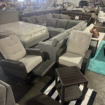 Rosies Discount - Wholesale Stores Near Me - Paramount, California Rosies Discount - Wholesale Stores Near Me - Paramount, California