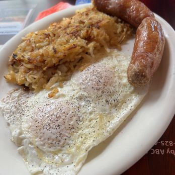 Main Street Diner - Two egg breakfast - Cafes Near Me - Valatie, New York Main Street Diner - Two egg breakfast - Cafes Near Me - Valatie, New York