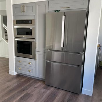 Kitchen Emporium - After3 - Countertop Installation Near Me - Chatsworth, California