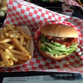 Pit Stop Diner - Single with bacon and avocado & side of fries - Diners Near Me - Oceanside, California Pit Stop Diner - Single with bacon and avocado & side of fries - Diners Near Me - Oceanside, California