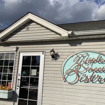 Maple Street Bistro - And voila - Breakfast & Brunch Near Me - Spokane, Washington Maple Street Bistro - And voila - Breakfast & Brunch Near Me - Spokane, Washington