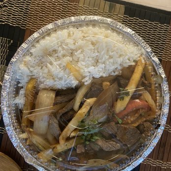Leña Y Carbón IV - Lomo Saltado Carne - good - Seafood Near Me - Union City, New Jersey Leña Y Carbón IV - Lomo Saltado Carne - good - Seafood Near Me - Union City, New Jersey