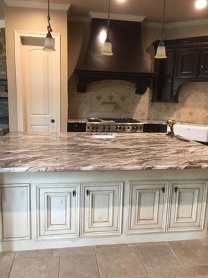 Kitchen Remodels - Let Carmonas Remodeling build the kitchen of your dreams!