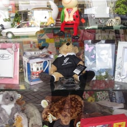 Ashgrove Central Casket & Newsagency