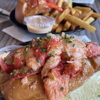 Hook & Anchor - Fooooodd 6oz lobster - Seafood Near Me - Costa Mesa, California Hook & Anchor - Fooooodd 6oz lobster - Seafood Near Me - Costa Mesa, California