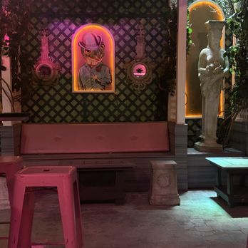 El Patio Wynwood - Inside - Cocktail Bars Near Me - Miami, Florida El Patio Wynwood - Inside - Cocktail Bars Near Me - Miami, Florida