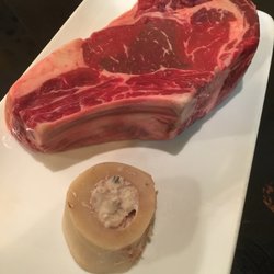 L'Écurie - Côte de boeuf à volonté tous les jeudis soir, avec son os à moelle et des frites maison