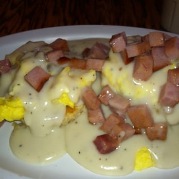 Arnie's Cafe - Biscuits and gravy - Breakfast & Brunch Near Me - Warrenton, Oregon Arnie's Cafe - Biscuits and gravy - Breakfast & Brunch Near Me - Warrenton, Oregon