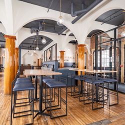 Old City Hall Barbecue & Brewery - Old City Hall Brewery