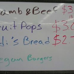 Naturally A Deal Market