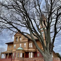 Fairlawn Mansion & Museum