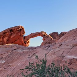 Arch Rock - Instagram: @telephonesmoothie