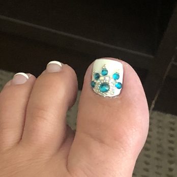 US Nails and Spa - Toe nail design - Nail Salons Near Me - Killeen, Texas