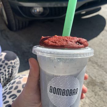 BomboBar - Oreo Shake ($13) - Desserts Near Me - Chicago, Illinois BomboBar - Oreo Shake ($13) - Desserts Near Me - Chicago, Illinois