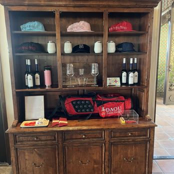 DAOU Vineyards - Wineries Near Me - Paso Robles, California DAOU Vineyards - Wineries Near Me - Paso Robles, California