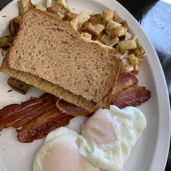 Le Peep - The Hen Pen - Breakfast & Brunch Near Me - Edison, New Jersey Le Peep - The Hen Pen - Breakfast & Brunch Near Me - Edison, New Jersey