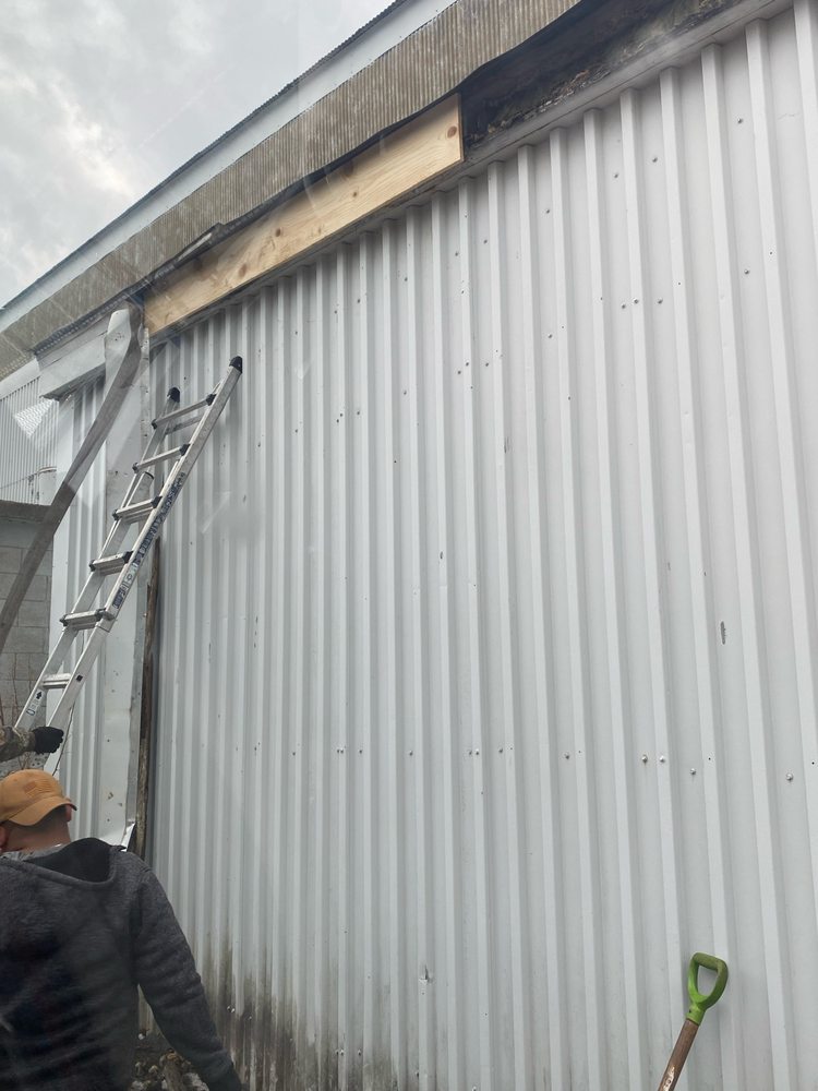 Slide of RangersRoofing