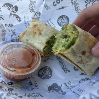 Colectivo Coffee Lincoln Park - Veggie Pesto Burrito - Breakfast & Brunch Near Me - Chicago, Illinois