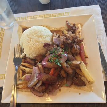 Chio's Peruvian Grill - Pollo Saltado - Peruvian Near Me - Van Nuys, California