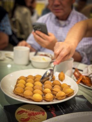Henry's Cuisine by null