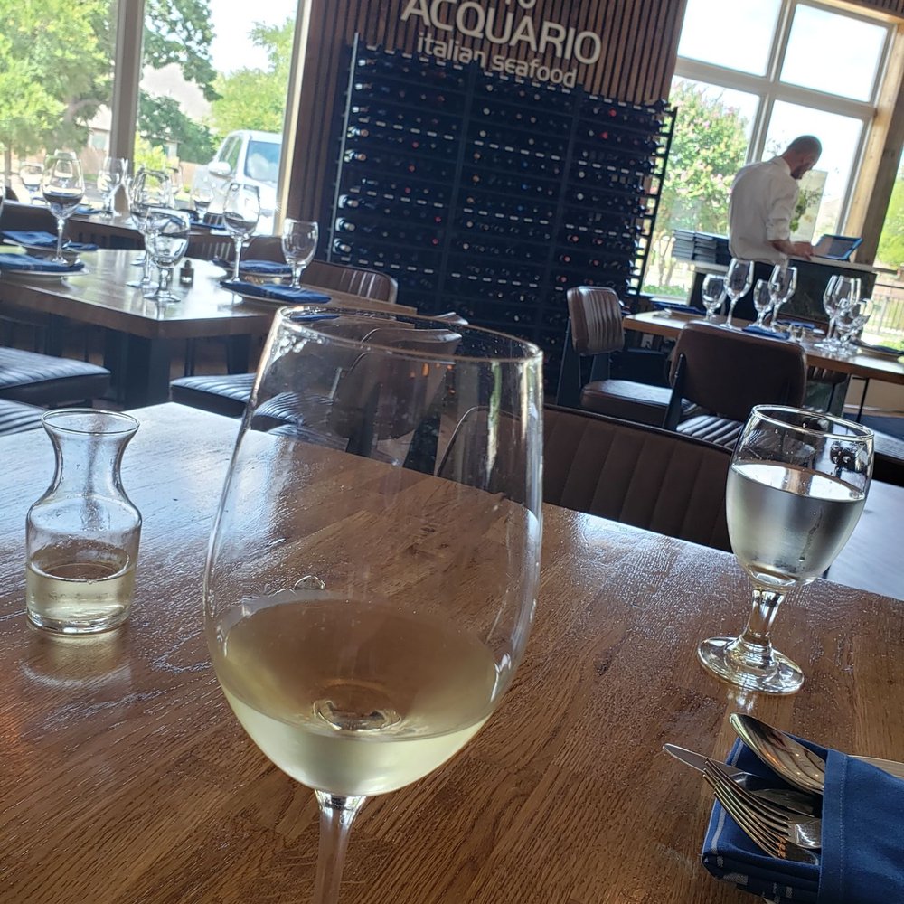 Acquario Italian Restaurant - A beautiful Italian white wine, forgot name, but perfect - Italian Near Me - Keller, Texas
